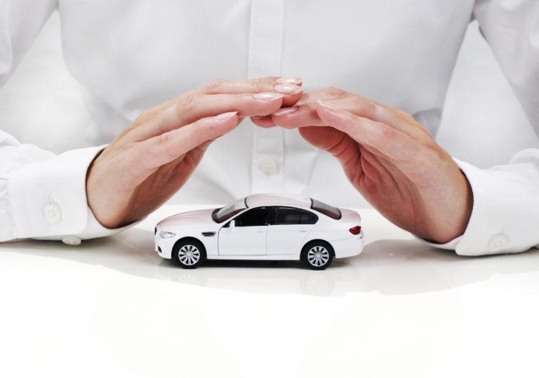 A Car Insurance Claim Estimate Before the Tow Truck Is Called