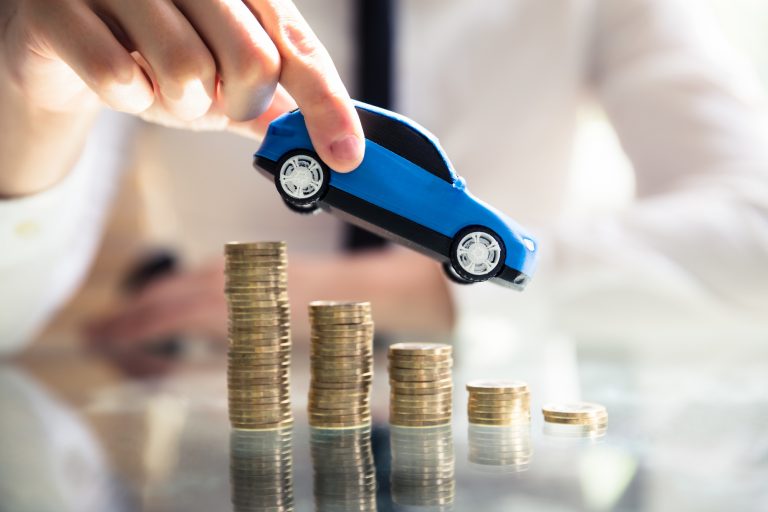 15 Tips and Ideas for Cutting Car Insurance Costs